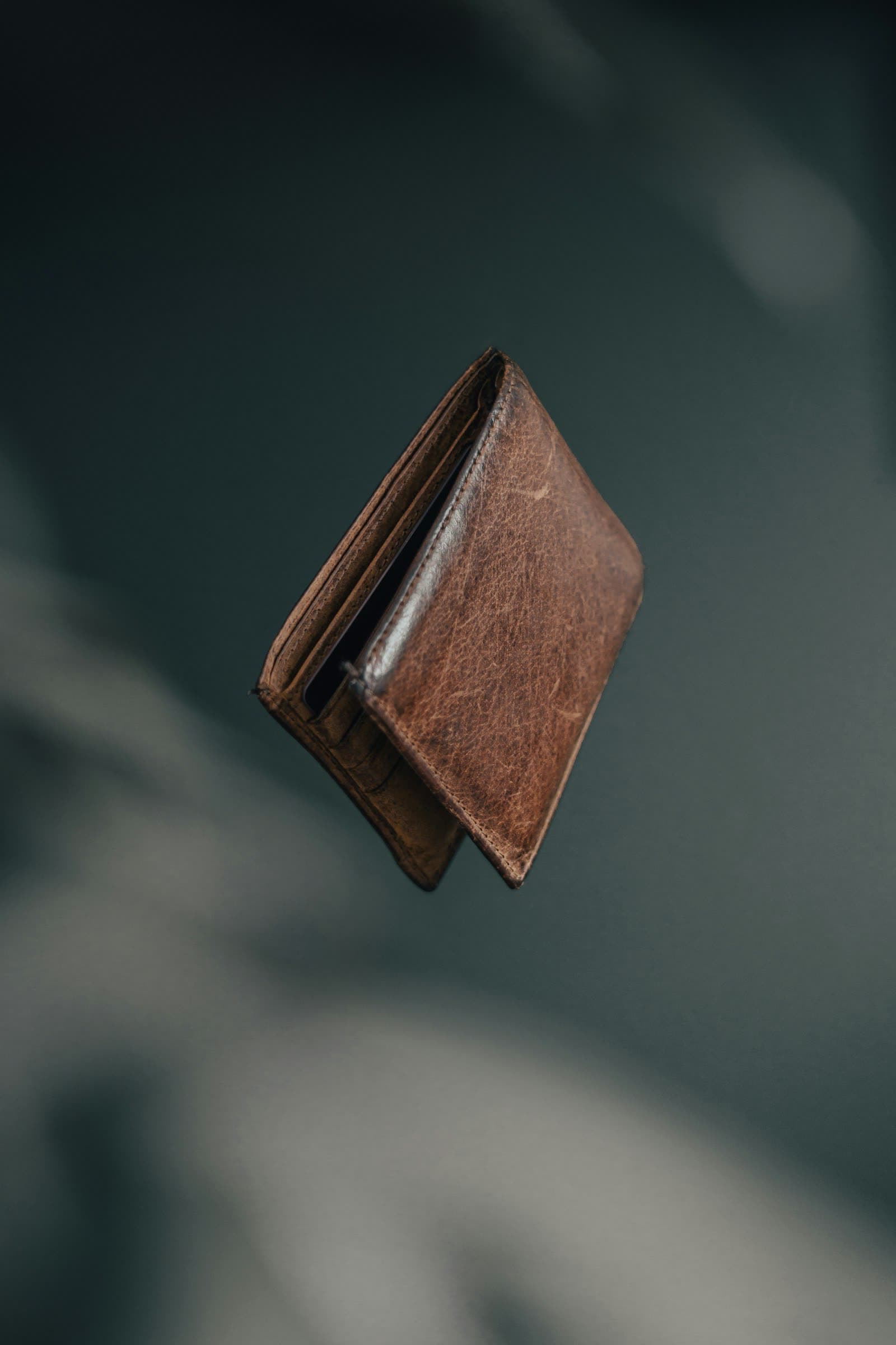 Slim black leather card wallet